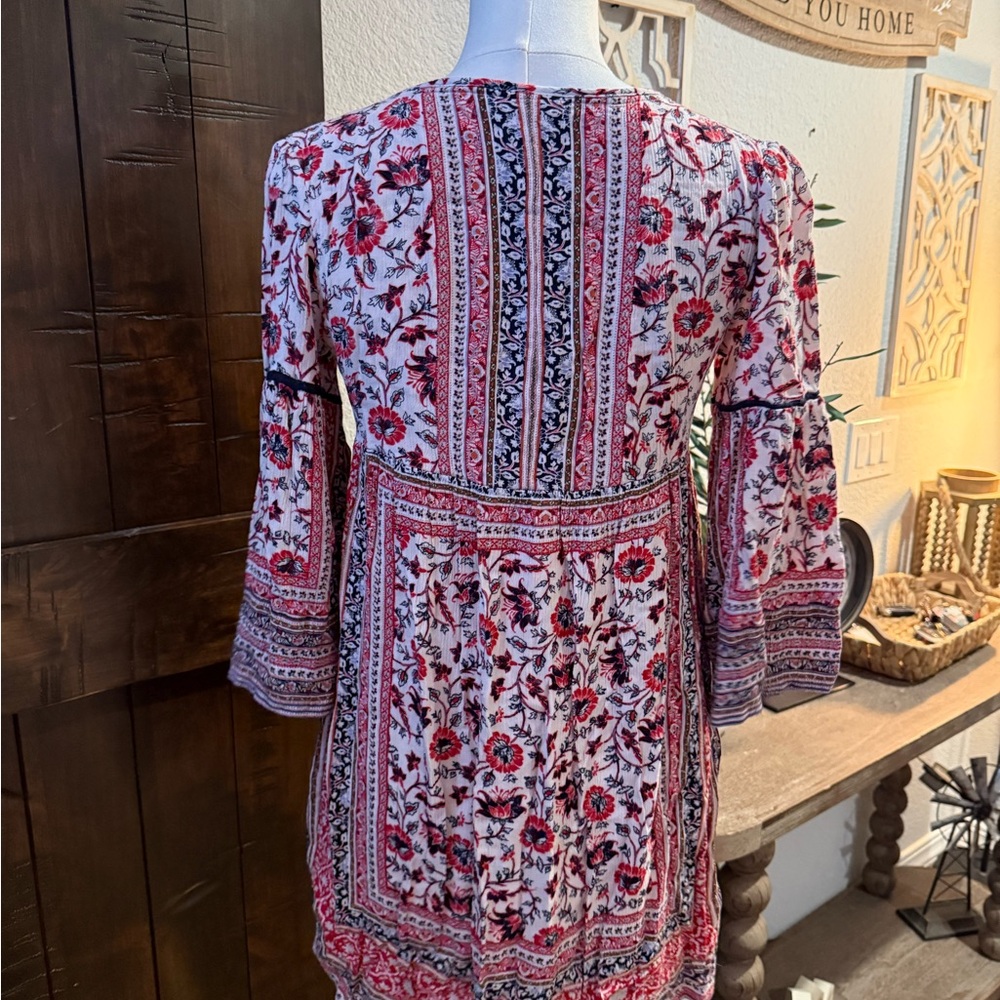 Knox Rose Red and Blue Floral Tunic - Picture 3 of 4